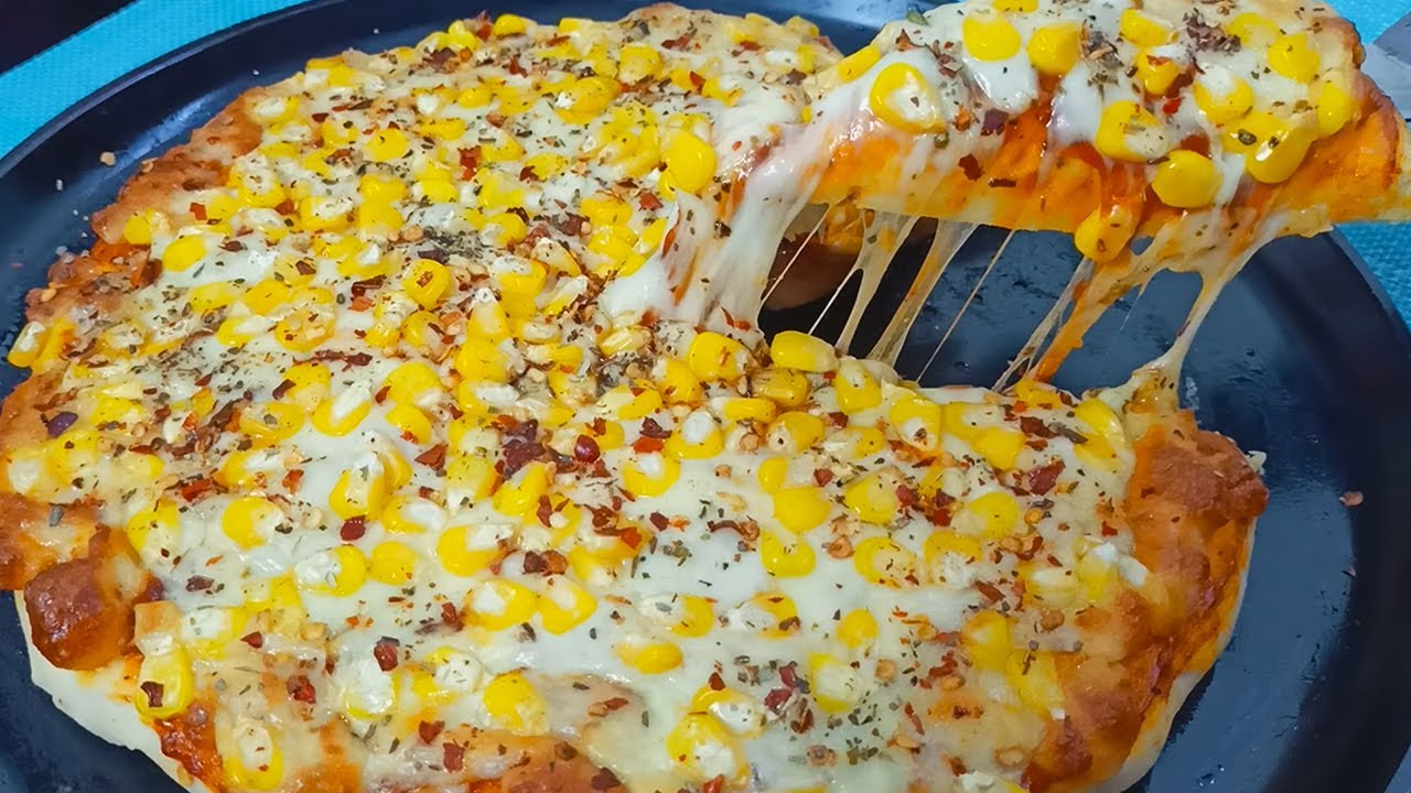 baby corn cheese pizza